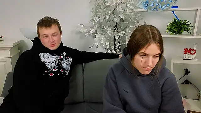  Olli  Stiw  online show from November 26, 2025, 7:19 am