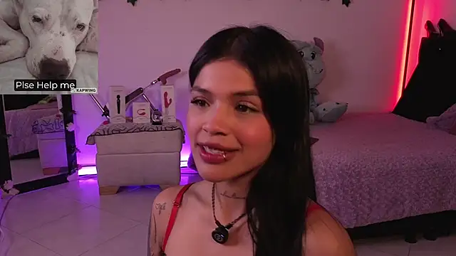 Alaia Asuka online show from December 4, 2025, 1:26 am