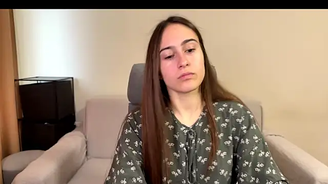 AliceKolltt online show from November 28, 2025, 11:10 am