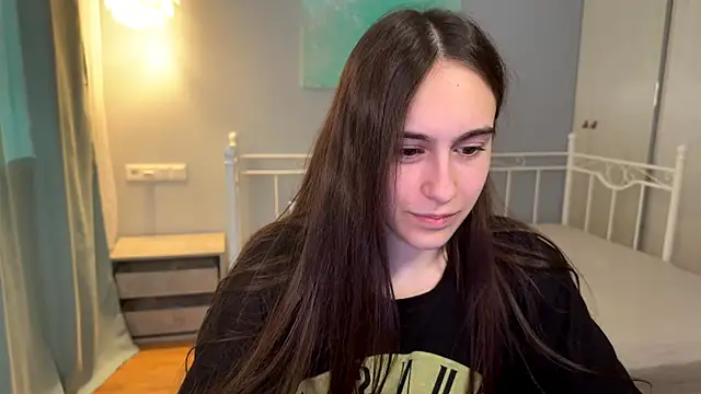 Snapshot of AliceKolltt chatting on July 17, 2026, 2:25 pm AliceKolltt online show from July 17, 2026, 2:25 pm