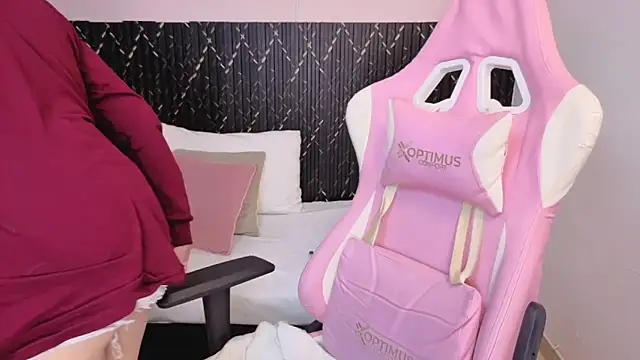 Aabby lee online show from February 24, 2026, 5:58 pm