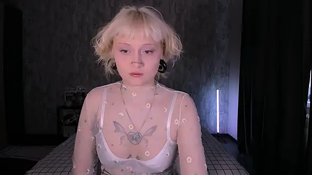 MariaMango online show from October 12, 2025, 5:09 am