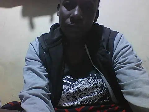 Queen lady online show from October 4, 2025, 7:48 pm