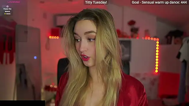 Alexis   Texas online show from December 2, 2025, 2:19 pm