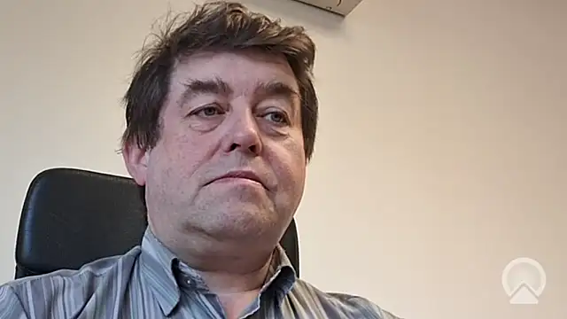 Snapshot of sympatrique chatting on October 27, 2025, 7:53 am sympatrique online show from October 27, 2025, 7:53 am