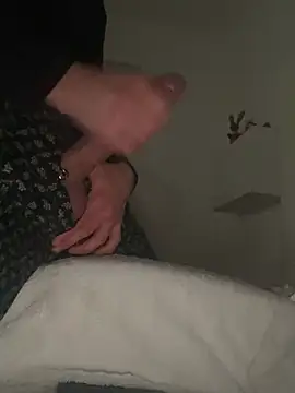 Frank22xx online show from March 12, 2026, 9:19 pm