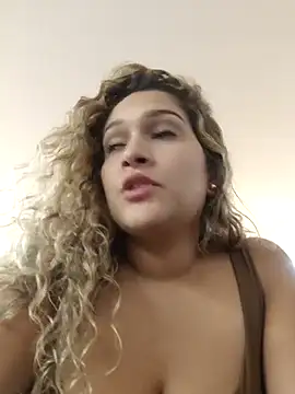 Snapshot of Sara_smiiith211 chatting on February 16, 2025, 12:08 am Sara smiiith211 online show from February 16, 2025, 12:08 am