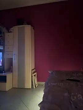 Snapshot of Bennyben8604 chatting on January 27, 2025, 2:20 am Bennyben8604 online show from January 27, 2025, 2:20 am