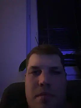 Dejv 96 online show from March 12, 2025, 11:01 pm