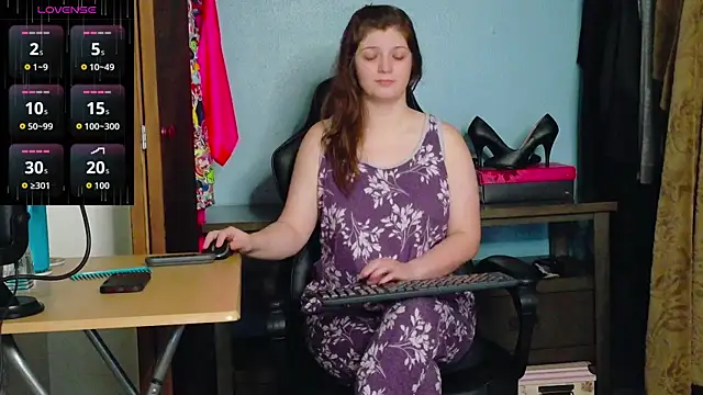 Snapshot of TreeJeanne chatting on October 30, 2025, 1:20 pm TreeJeanne online show from October 30, 2025, 1:20 pm