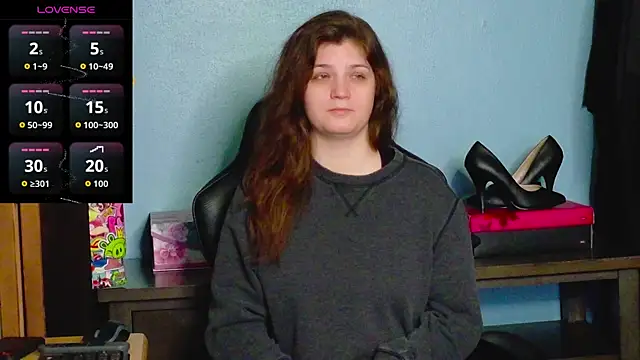 Snapshot of TreeJeanne chatting on November 15, 2025, 2:59 am TreeJeanne online show from November 15, 2025, 2:59 am