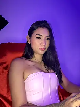 Snapshot of _Aura- chatting on September 28, 2025, 2:29 am  Aura- online show from September 28, 2025, 2:29 am