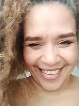 Snapshot of Alma_Sexyy chatting on November 14, 2025, 7:39 pm Alma Sexyy online show from November 14, 2025, 7:39 pm