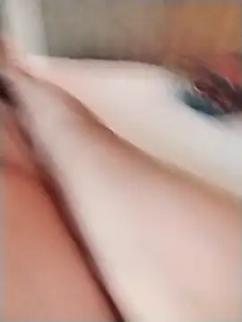 Snapshot of Alma_Sexyy chatting on December 15, 2025, 10:59 pm Alma Sexyy online show from December 15, 2025, 10:59 pm