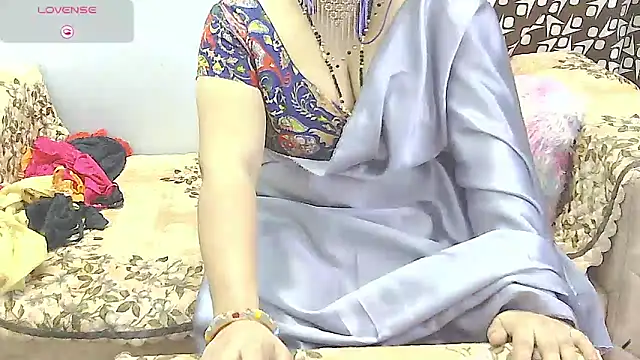 Snapshot of sheetaldave chatting on March 21, 2025, 8:50 pm sheetaldave online show from March 21, 2025, 8:50 pm