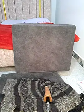 catehorny online show from September 26, 2025, 7:59 am