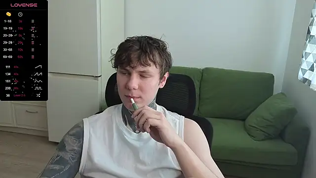 Snapshot of Lechery_boy chatting on June 25, 2026, 5:12 am Lechery boy online show from June 25, 2026, 5:12 am