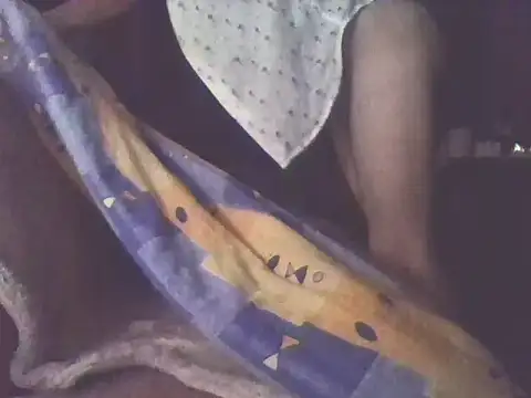 Snapshot of Bigheadxxx1 chatting on December 22, 2025, 2:01 am Bigheadxxx1 online show from December 22, 2025, 2:01 am