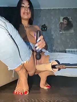 Snapshot of RuslanaXX chatting on November 10, 2025, 1:54 am RuslanaXX online show from November 10, 2025, 1:54 am