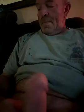 Snapshot of TXCowboy420 chatting on September 23, 2025, 9:11 pm TXCowboy420 online show from September 23, 2025, 9:11 pm