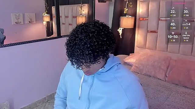 Snapshot of Noah_Smith04 chatting on November 4, 2025, 12:20 pm Noah Smith04 online show from November 4, 2025, 12:20 pm