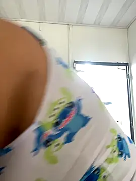 Snapshot of valeryDugglass chatting on October 20, 2025, 3:23 pm valeryDugglass online show from October 20, 2025, 3:23 pm