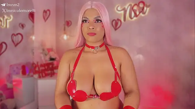 Nicolemorelli2 online show from February 13, 2026, 1:33 pm