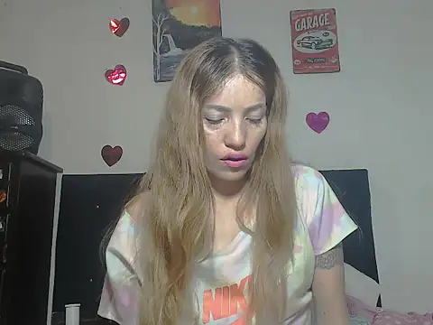 Snapshot of valerivegass chatting on November 23, 2025, 2:05 pm valerivegass online show from November 23, 2025, 2:05 pm