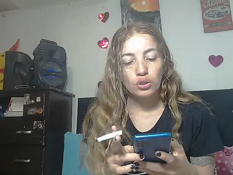 Snapshot of valerivegass chatting on December 3, 2025, 11:42 am valerivegass online show from December 3, 2025, 11:42 am