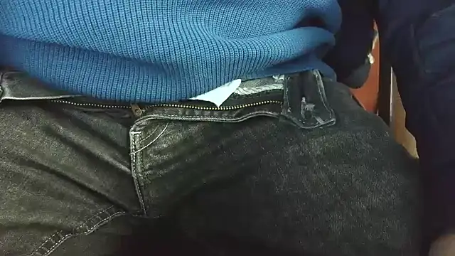 Snapshot of smoothandtiny chatting on January 15, 2026, 9:01 am smoothandtiny online show from January 15, 2026, 9:01 am