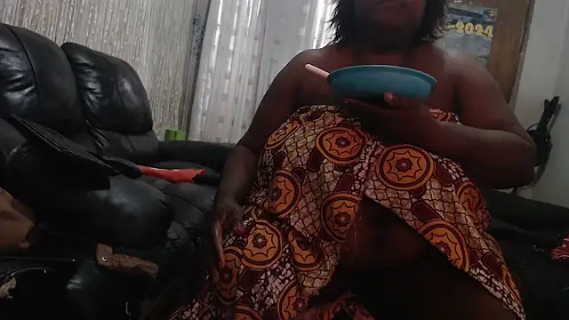 Snapshot of MATUREBUSSTY chatting on July 15, 2026, 5:31 pm MATUREBUSSTY online show from July 15, 2026, 5:31 pm