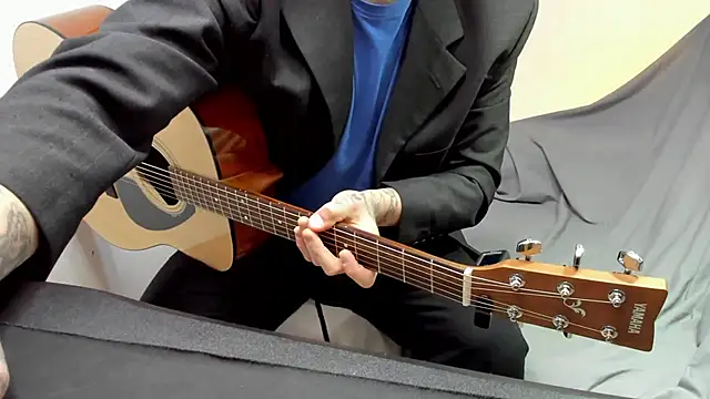 layneinchains online show from March 13, 2026, 7:08 pm