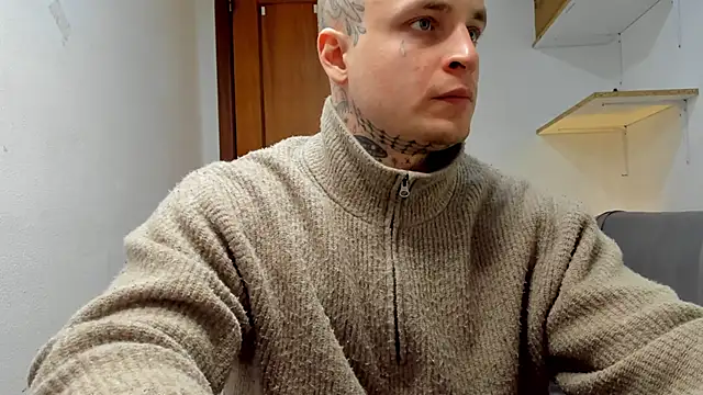 layneinchains online show from March 18, 2026, 2:08 pm