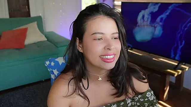 Snapshot of Kozzy_ chatting on May 22, 2026, 7:34 pm Kozzy online show from May 22, 2026, 7:34 pm