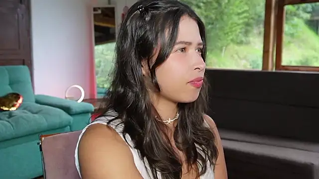 Snapshot of Kozzy_ chatting on February 24, 2026, 8:21 pm Kozzy online show from February 24, 2026, 8:21 pm