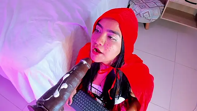 Snapshot of hannnasmith chatting on October 31, 2025, 3:36 am hannnasmith online show from October 31, 2025, 3:36 am