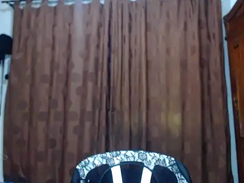 Snapshot of Redhead_incandy chatting on August 6, 2026, 9:04 am Redhead incandy online show from August 6, 2026, 9:04 am