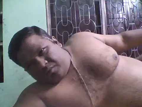ssamit0808 online show from May 16, 2026, 8:41 pm