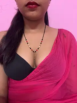 Snapshot of samaya-21 chatting on November 8, 2025, 6:33 pm samaya-21 online show from November 8, 2025, 6:33 pm