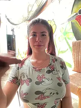 Hotnightsexxx online show from March 27, 2026, 6:31 pm