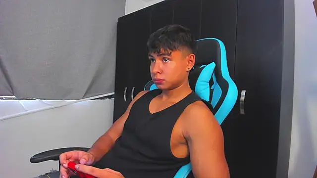 Bray Kevin online show from November 21, 2025, 3:00 pm