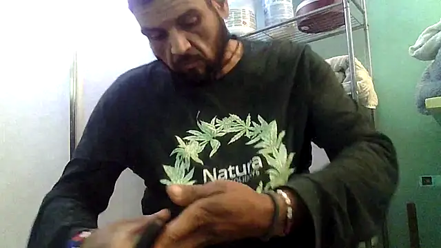 Snapshot of MrDickUdown24_7 chatting on March 4, 2026, 6:26 pm MrDickUdown24 7 online show from March 4, 2026, 6:26 pm