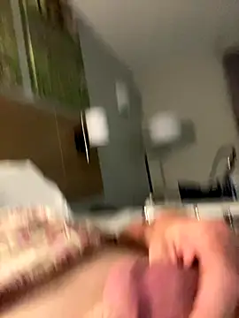 Snapshot of Helmut1971 chatting on October 1, 2025, 9:07 pm Helmut1971 online show from October 1, 2025, 9:07 pm