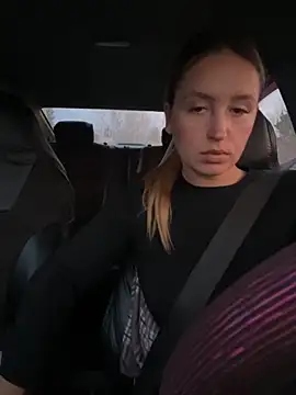 StasyWood online show from November 1, 2025, 1:12 am