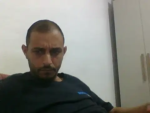 Pauzuudo01 online show from October 23, 2025, 10:08 pm