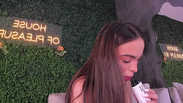 Abby-me online show from March 22, 2025, 12:04 pm