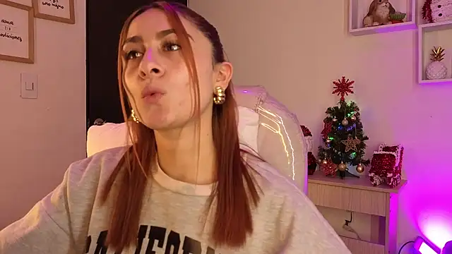 Tiarha online show from November 18, 2025, 4:16 am