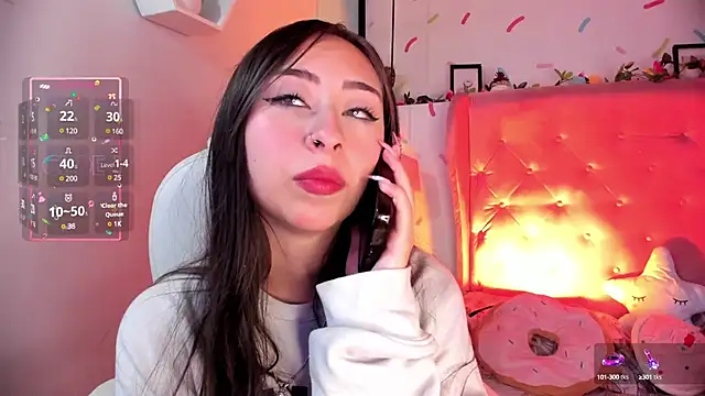  cloe martinez online show from February 21, 2025, 8:27 pm