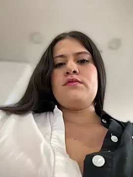 Snapshot of Natalia_Cleark09 chatting on February 4, 2026, 3:18 pm Natalia Cleark09 online show from February 4, 2026, 3:18 pm