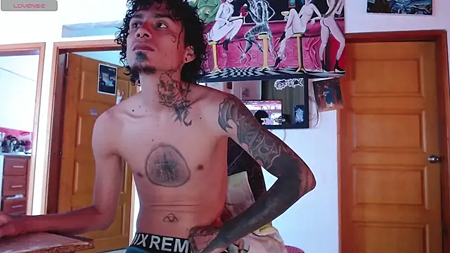 Snapshot of Tiffany_prettygirl chatting on September 9, 2025, 4:16 pm Tiffany prettygirl online show from September 9, 2025, 4:16 pm